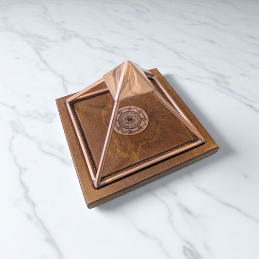 Copper Pyramid - 10cm